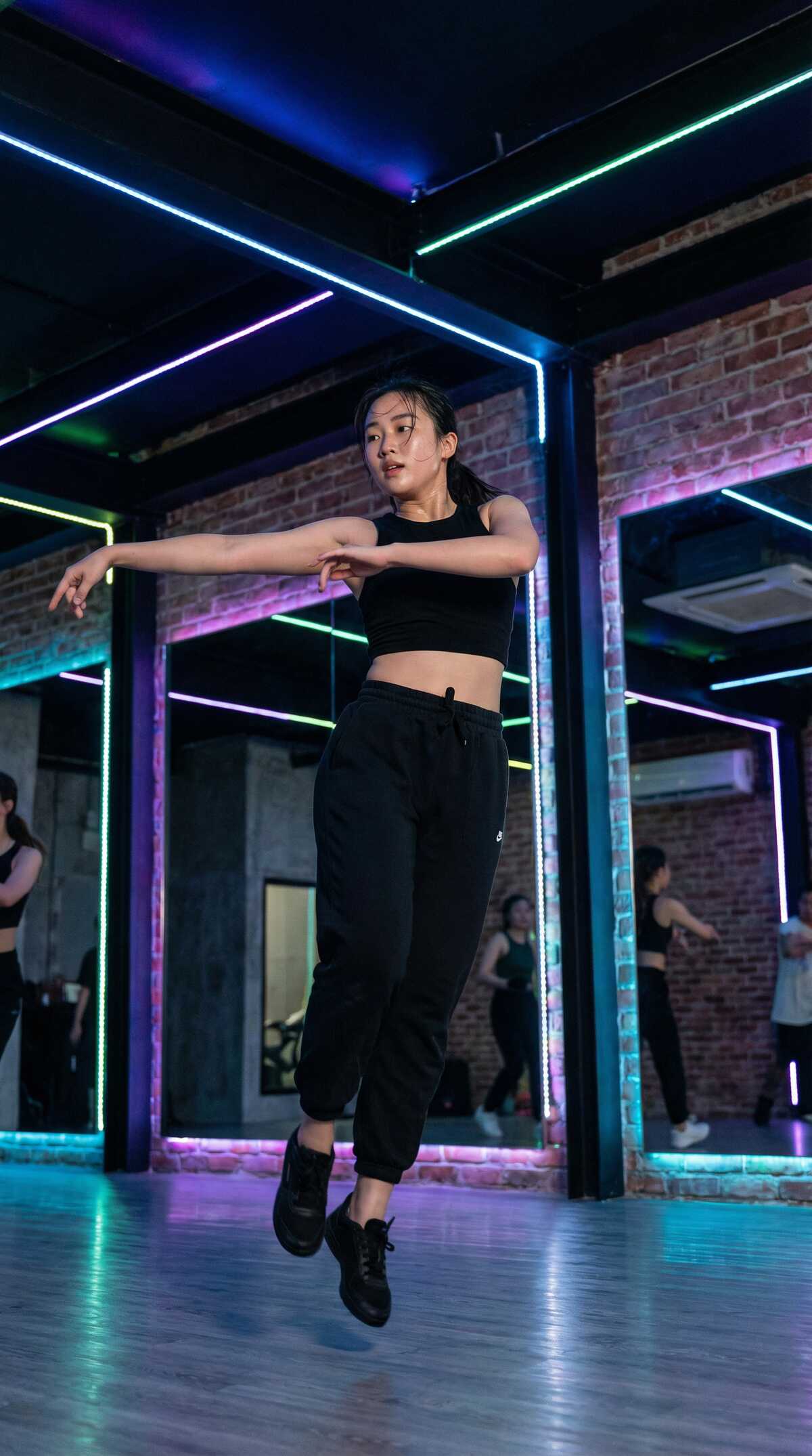 芒果视频文化研究员周雅文